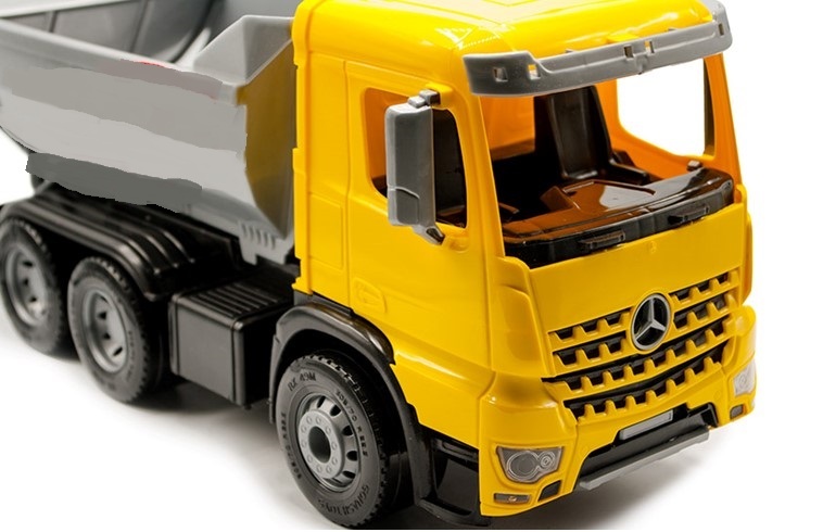 Toy-truck-3
